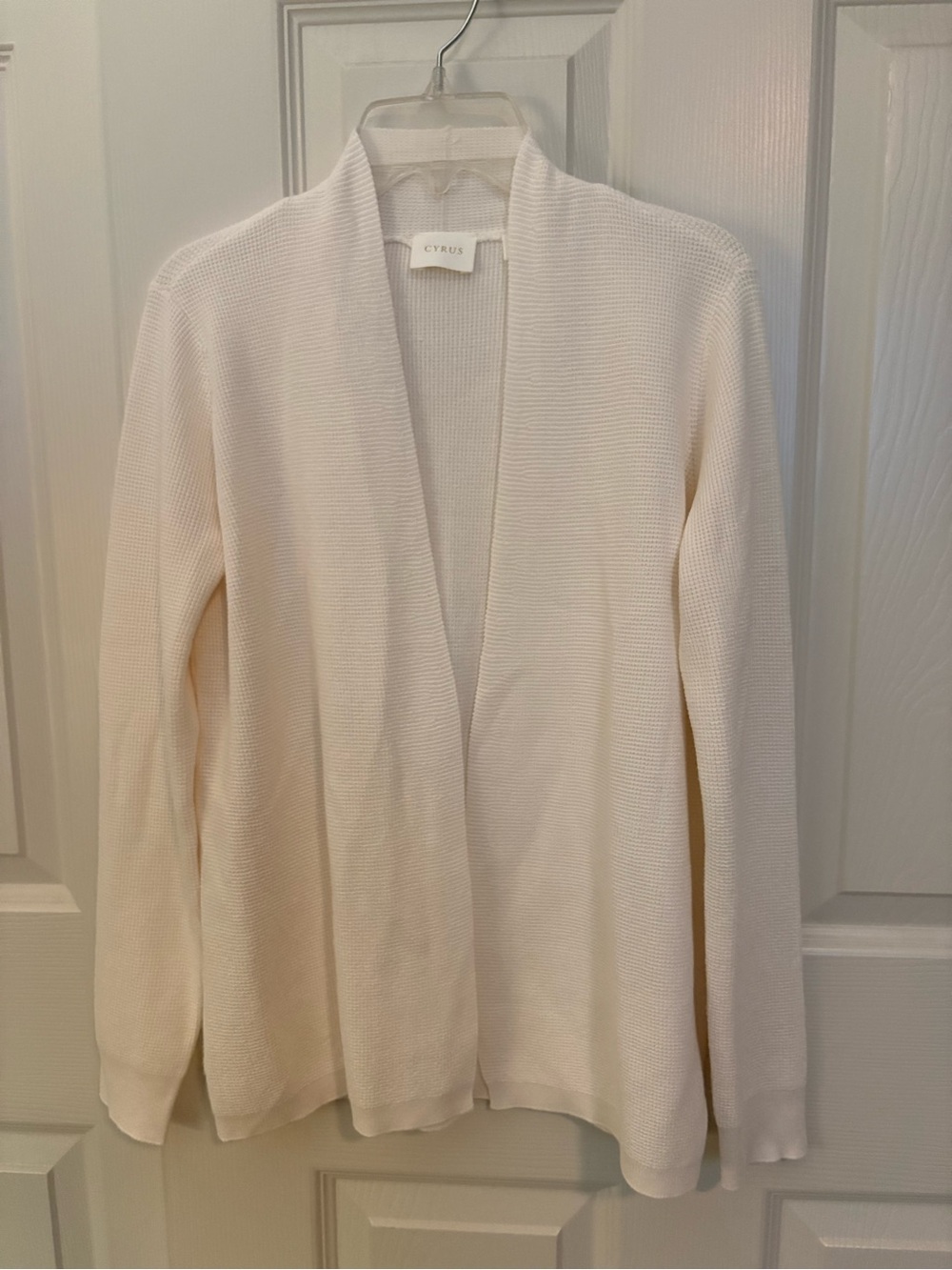 NWOT lightweight cream cardigan
